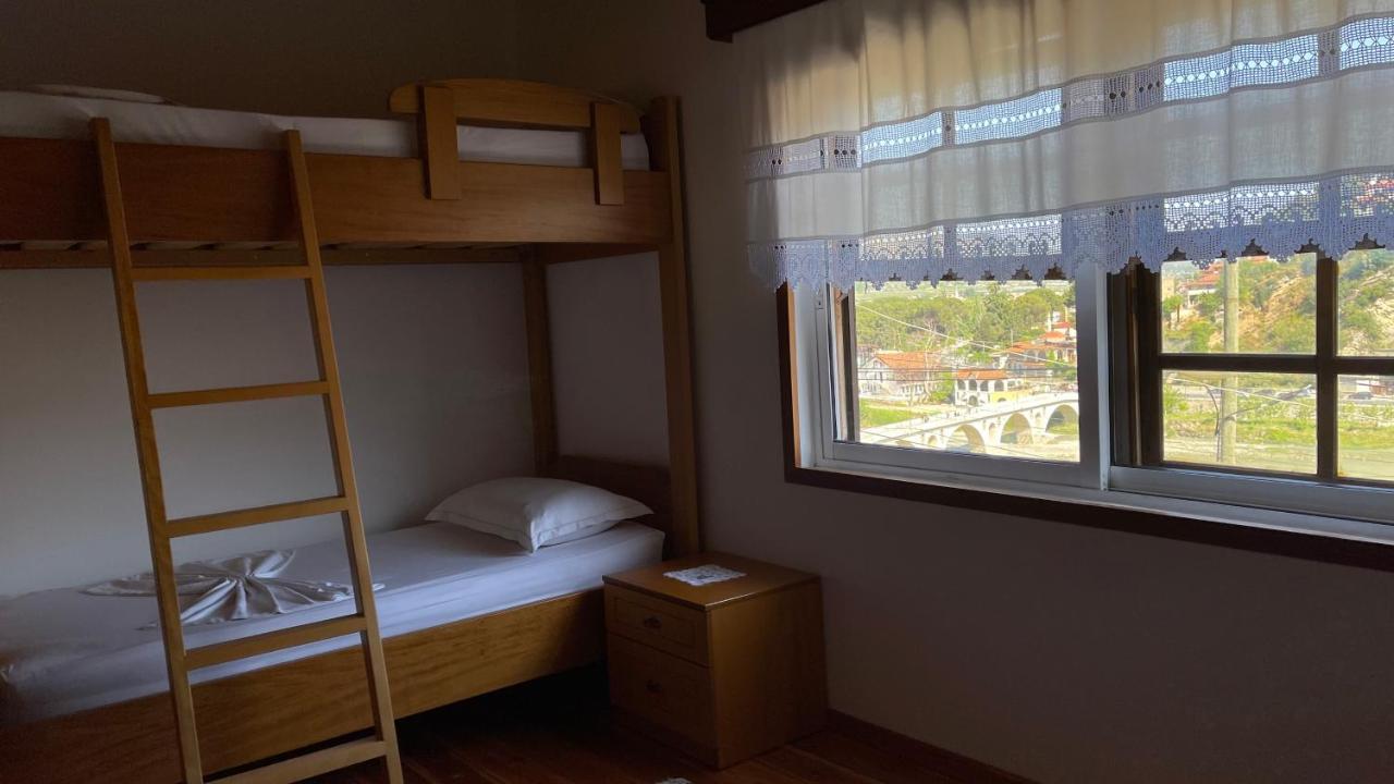 Ana Rest House Hostel Berat Exteriér fotografie