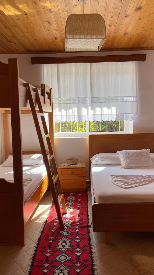 Ana Rest House Hostel Berat Exteriér fotografie