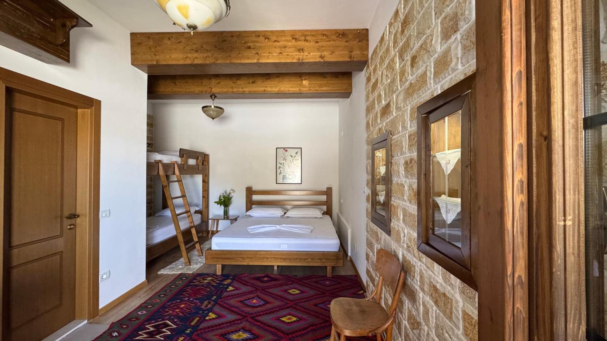 Ana Rest House Hostel Berat Exteriér fotografie