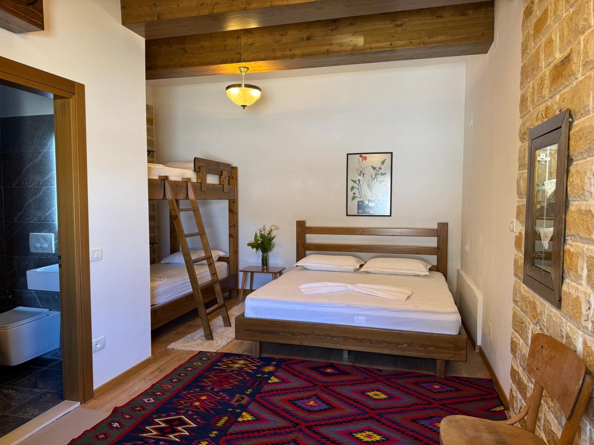 Ana Rest House Hostel Berat Exteriér fotografie