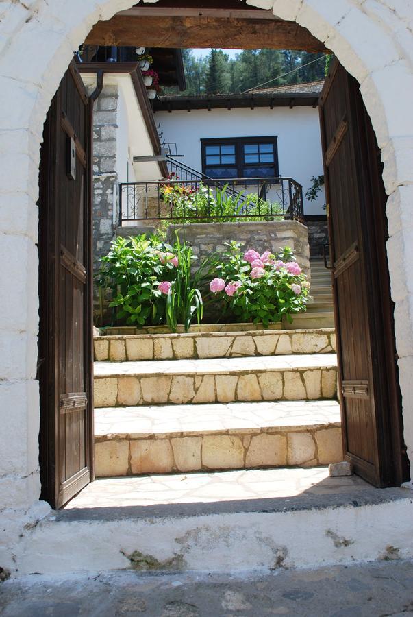 Ana Rest House Hostel Berat Exteriér fotografie